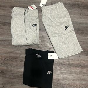 Nike Men's Gray and Black Joggers trio set large